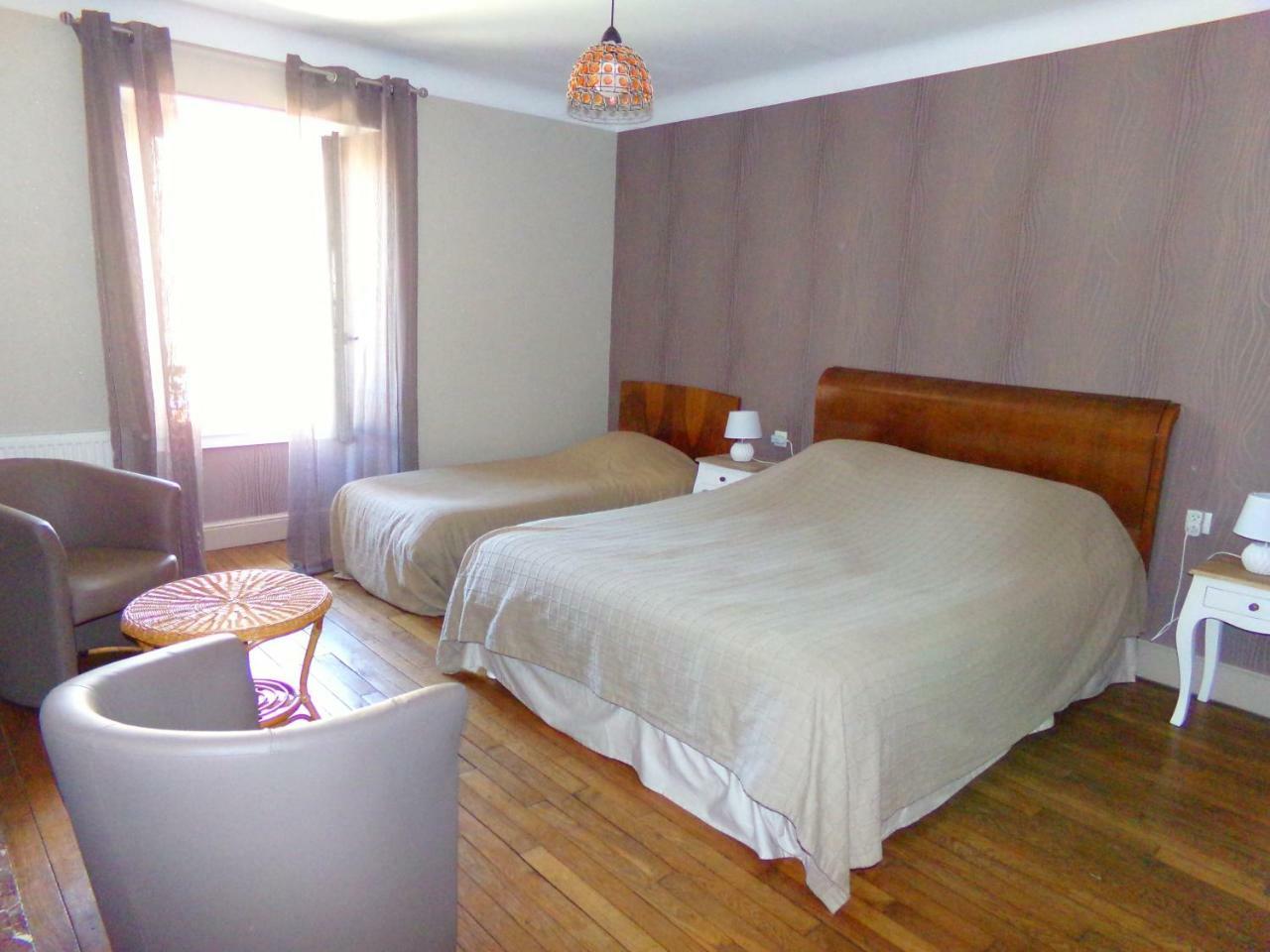 Chez Monique Hotell Doulaincourt-Saucourt Exteriör bild
